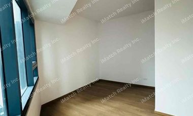 Rush Sale: P6.95m only for 35 sqm 1BR at The Rise Makati by Shangrila