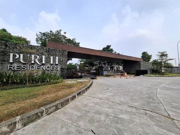 Disewa Rumah 3 Lantai - 4BR di Puri 11 Heritage | Furnish, Cluster Premium, Akses Mudah ke Tol & Pusat Kota, Siap Huni, Interior Elegan