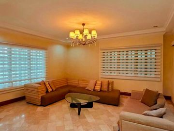 450 SQM Property in Alabang Hills For Sale