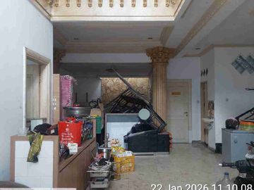 Dijual via lelang PERUM GRIYA BABATAN MUKTI IV No. 12,kel. Babatan , kec. Wiyung SURABAYA,
