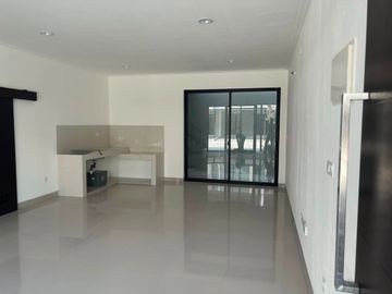 Rumah 2lt luas 6x15 90meter Cluster Florida PIK 2 Pantai Indah Kapuk