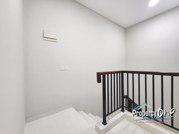 Jual Rumah Di Sevilla Park Kencana Loka BSD Serpong