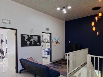 DIJUAL RUMAH CANTIK SIAP HUNI SEMI FURNISH 3 KAMAR TIDUR DI PERUMAHAN SAXOFONE, LOWOKWARU, MALANG KOTA