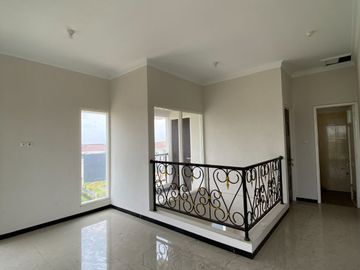BELI RUMAH READY STOCK DI KOTA MALANG UNIT POJOK
