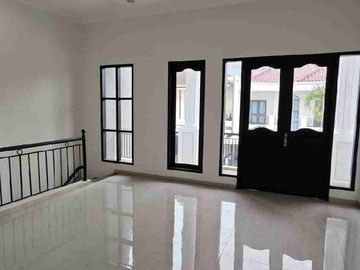 Dijual Rumah Villa Sentra Raya Bagus Siap Huni Baru Renovasi Seperti Baru