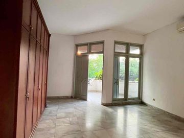 RUMAH HARGA NJOP ZONA KOMERSIL PINGGIR JALAN KEMANG JAKARTA SELATAN