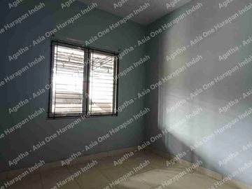 Rumah siap huni Bulevar Hijau Kota Harapan Indah Bekasi 1Miliar saja
