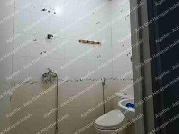 Rumah siap huni Bulevar Hijau Kota Harapan Indah Bekasi 1Miliar saja