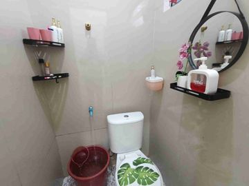 dijual cepat butuh uang rumah full furnished