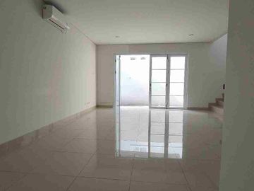 MENAGGIO VILLAGE GADING SERPONG NEGO HARGA TERBAIK