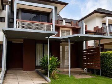 Dijual Rumah The Green BSD City