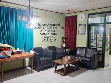 Ruko Pusat Kota di daerah Antapani