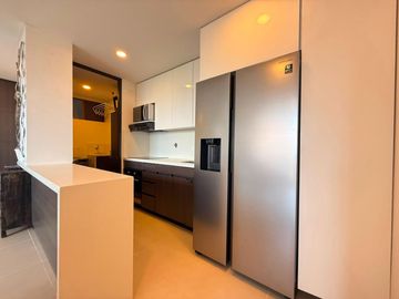 Apartamento AMOBLADO en Arriendo en Altos del Poblado, El Poblado