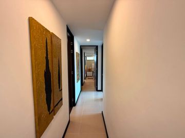 Apartamento AMOBLADO en Arriendo en Altos del Poblado, El Poblado