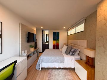 Apartamento AMOBLADO en Arriendo en Altos del Poblado, El Poblado