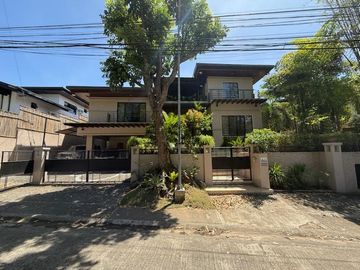 Stunning 5 Bedroom House and Lot for Sale in Ayala Alabang Village, Muntinlupa City