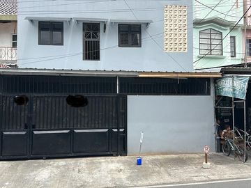 Rumah Kost 21 Kamar Pemuh Dkt kampus Untar Tomang Jakbar/J523