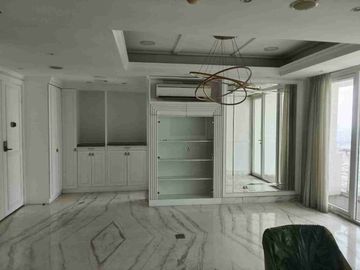 dijual Dan sewa apartment Springhill tower bulgary full furnished cakep 3kamar jadi 2 + kamar mba