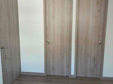 Alquiler DIRECTO de hermoso apartamento CIUDAD del RIO,$3.920.000 Medellín
