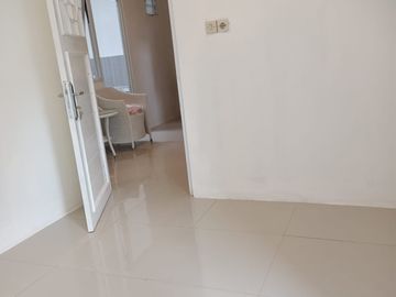 Rumah Murah siap Huni Berbatasan dengan BSD, Harga 650Jt (Nego)
