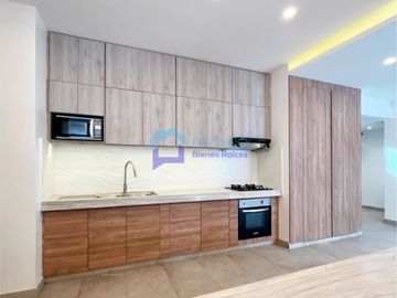AMPLIA CASA EN ALQUILER