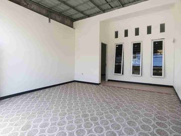 Rumah Baru Murah siap Huni di Kali Kepiting, Tambaksari, Sby Timur