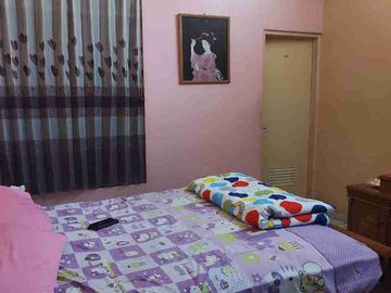 rumah secondary tanah luas lokasi strategis di Pondok Kelapa Jaktim