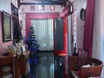 rumah secondary tanah luas lokasi strategis di Pondok Kelapa Jaktim