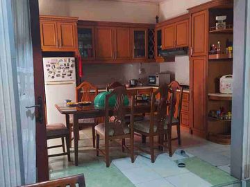 rumah secondary tanah luas lokasi strategis di Pondok Kelapa Jaktim