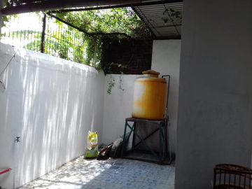 Disewakan Rumah Siap Huni Raya Kutisari Indah Tenggilis REV.A827