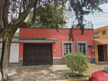 CASA EN VENTA EN CALLE VICENTE GUERRERO COLONIA DEL CARMEN COYOACAN CDMX