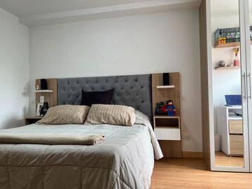 Apartamento en Venta en Loma del Esmeraldal, Envigado