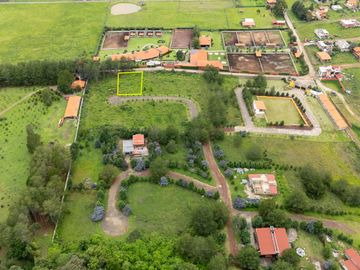 Terreno en Venta en Fracc. El Encanto en Tapalpa