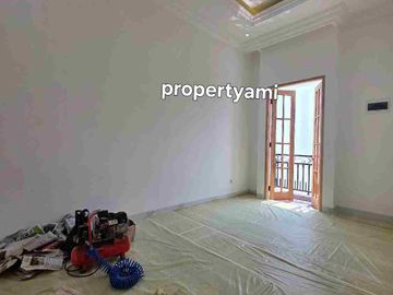 rumah baru di komplek duren sawit dekat buaran plaza Jakarta timur