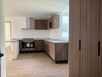 Departamento en venta en PUERTA GRANDE  Lomas del Río