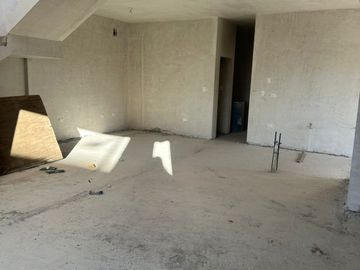Casa en venta frente al lago en Altozano Residencial Hermosillo