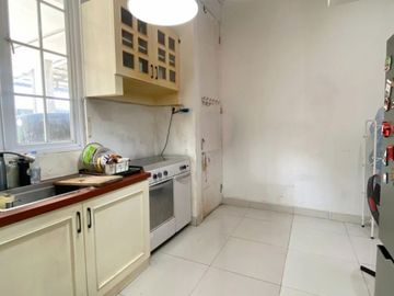 Dijual Rumah Cantik 2 Lantai Dalam Cluster Dekat Fresh Market Bintaro di Discovery Bintaro Tangsel Gb 18521