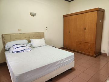 Jual Di bawah Harga Pasaran  Rumah Siap Huni Dalam Komplek Di  Duren Sawit - Jakarta Timur