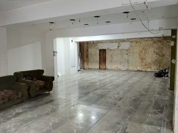 Sewa Ruang Usaha 2 Lantai Strategis di Pusat Kota Jl. Solo, Klitren, Gondokusuman, Yogyakarta