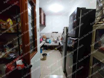 Rumah siap huni komplek bebas banjir Taman Modern Cakung Jakarta Timur 1.75miliar saja