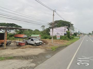 Land for sale, Bang Man Subdistrict, Mueang Sing Buri District. Tel.099998----