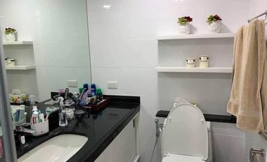 Modern 2 Bedroom Unit for Sale in One Serendra, BGC