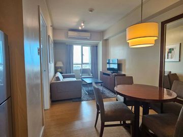 AYALA SENTA CONDOMINIUM 37 SQM 1BEDROOM FURNISHED CLEAN TITLE FOR SALE IN MAKATI CITY