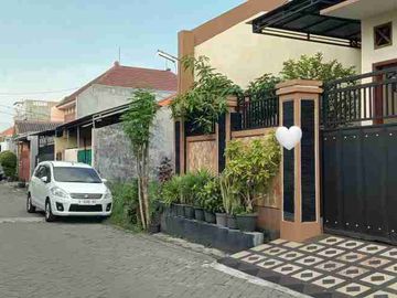 Rumah Mewah 2 Lantai Full Perabotan Lokasi Sidotopo Wetan Kenjeran Surabaya