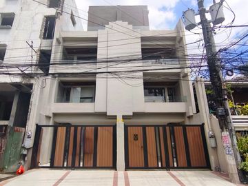 Modern Elegant Townhouse for Sale in Cubao near Araneta Center-MD