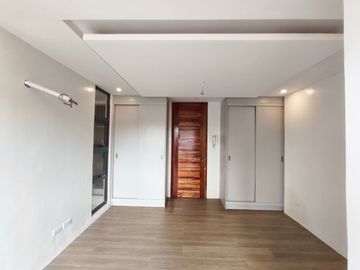 Modern Elegant Townhouse for Sale in Cubao near Araneta Center-MD