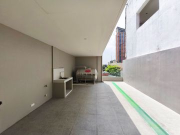 Modern Elegant Townhouse for Sale in Cubao near Araneta Center-MD
