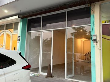 Ruko Metro Pantai Indah Kapuk 4,5x15 67,5m2 4LT Hadap Jalan Raya