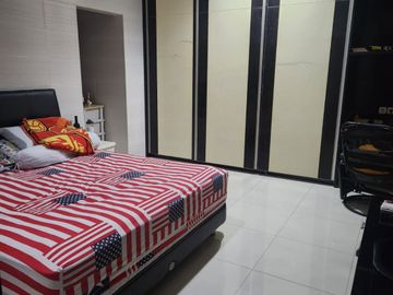 Rumah Green Mansion Jakbar 6x15 90m2 3+1KT Semi Furnish Bisa KPR