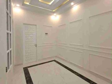 Rumah Mewah 3 Lantai Siap Huni di Jagakarsa Jakarta Selatan – SHM, Rooftop, Cluster dengan Kolam Renang